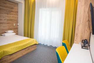 Отель Hotel Bistrita Бистрица Business Double Room - Ground Floor-11
